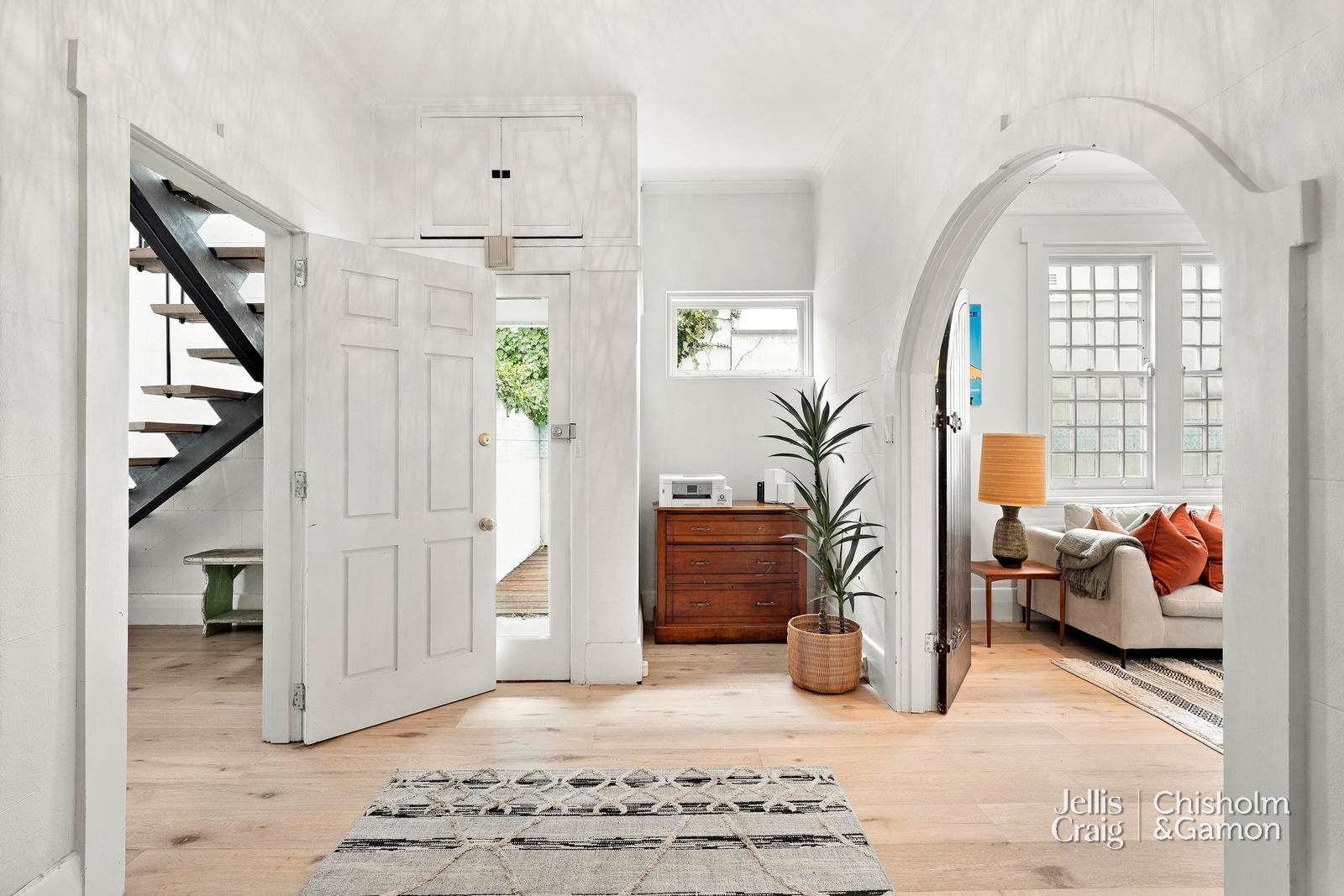 123 Ormond Esplanade, Elwood image 12