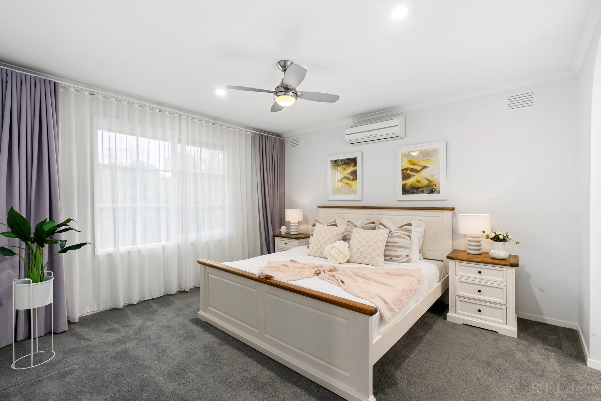 Property Gallery Thumbnail 12