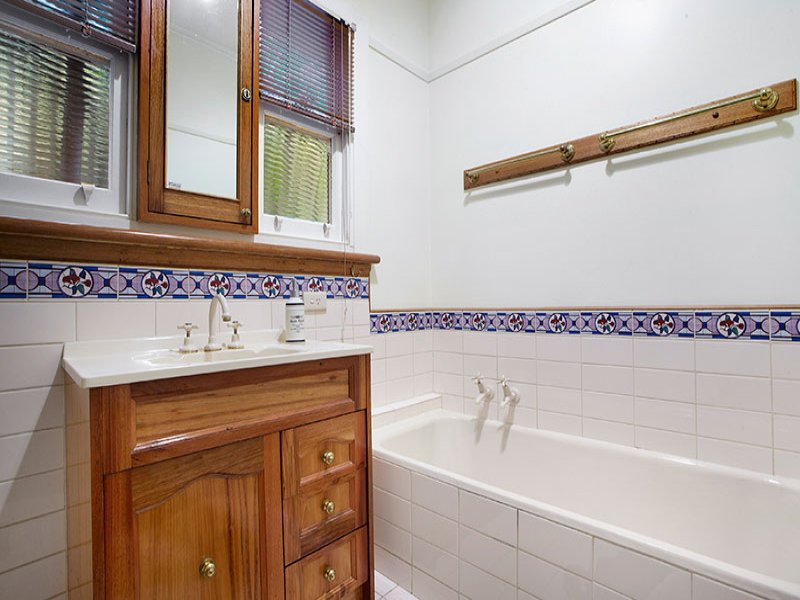 123 Winfield Road, Balwyn North image 7