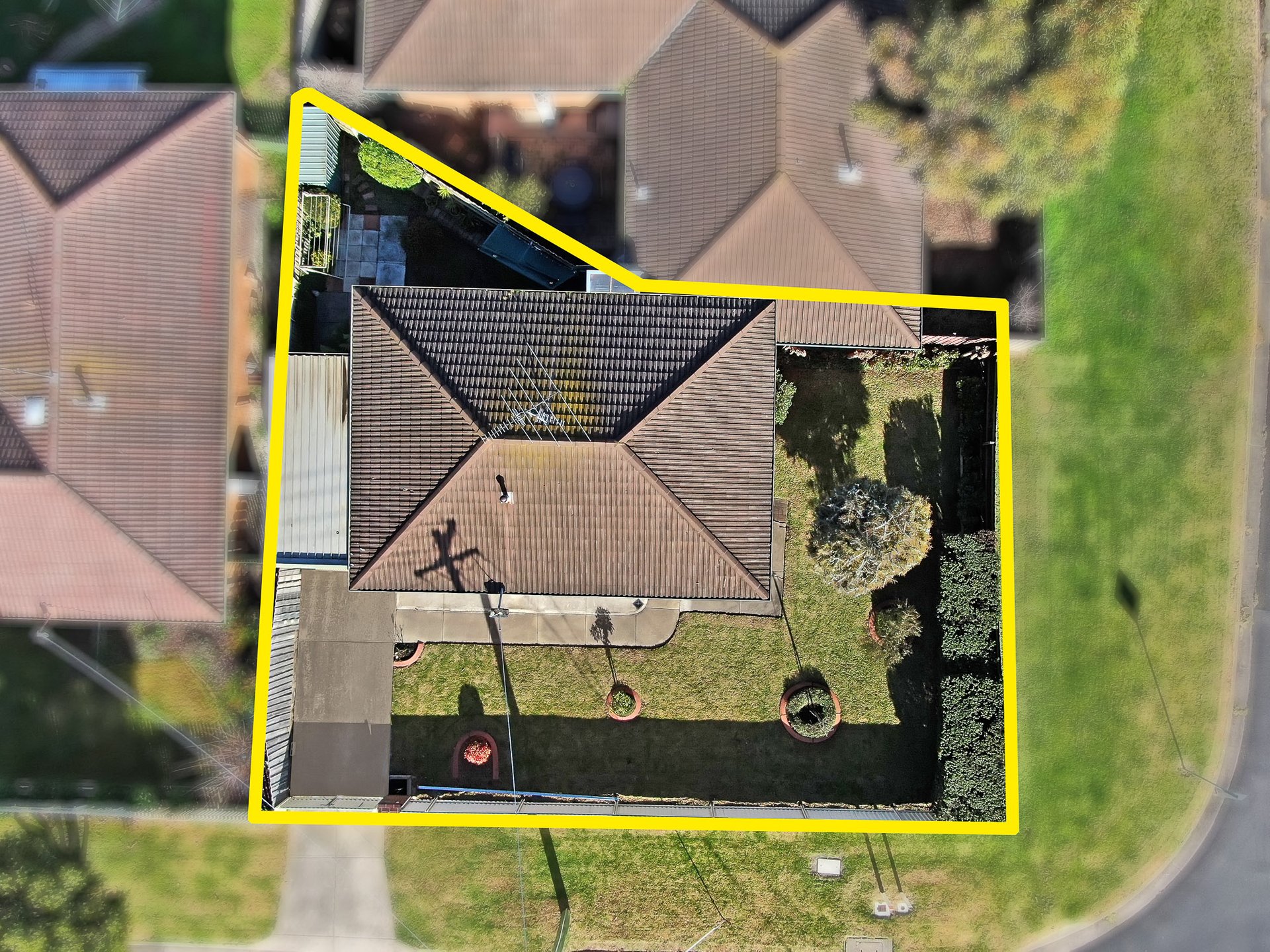 1/23 Woolvet Avenue, Belmont image 13