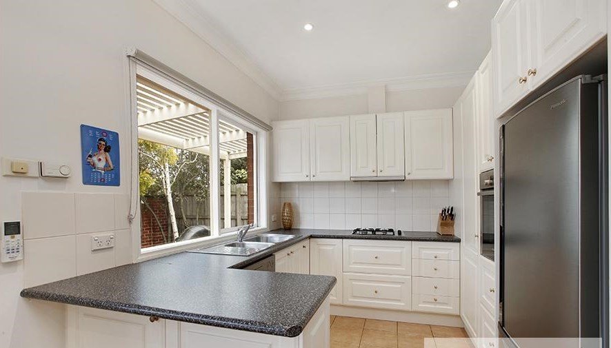 1 / 230 South Road Brighton East