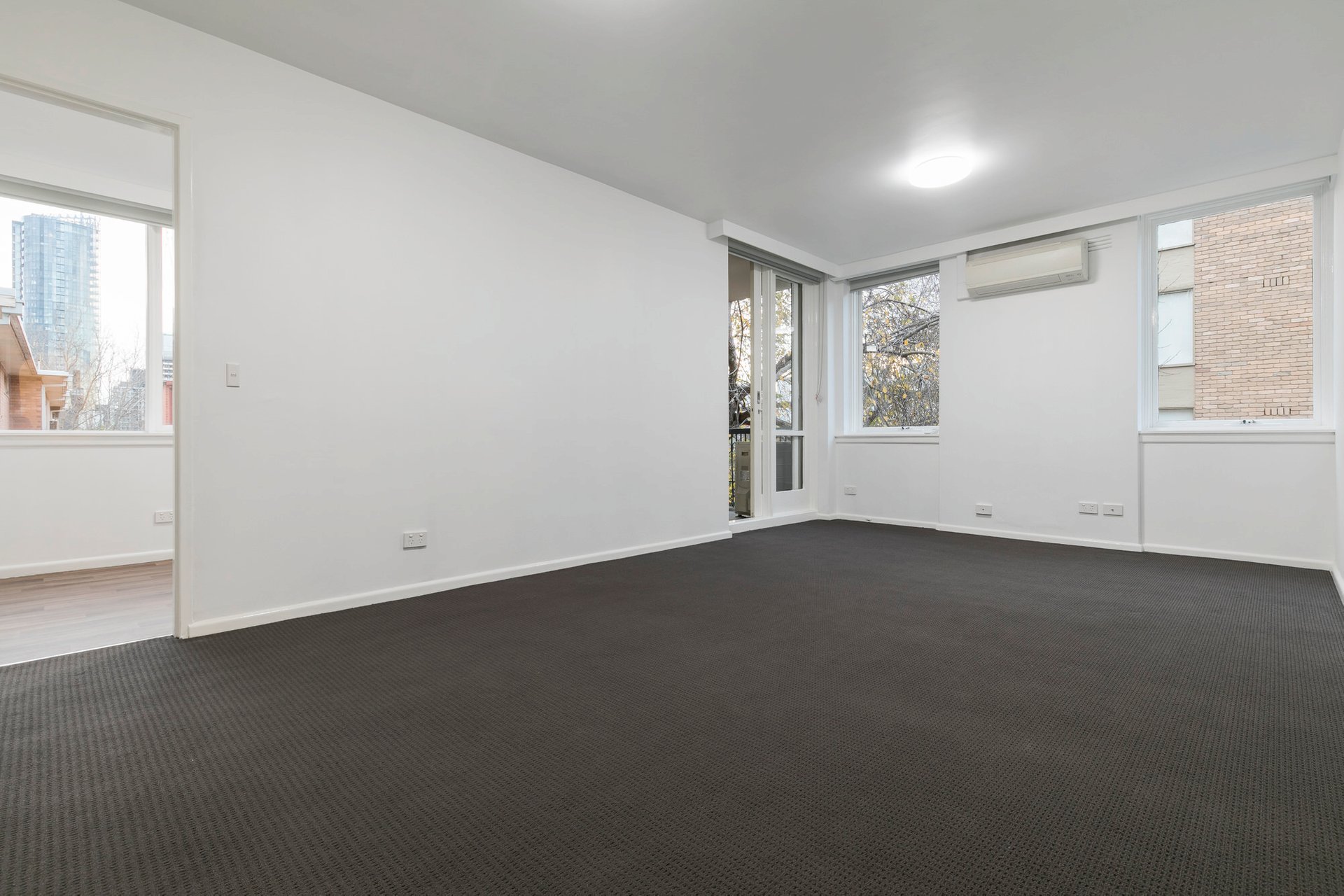 12 / 31 Kensington Road SOUTH YARRA