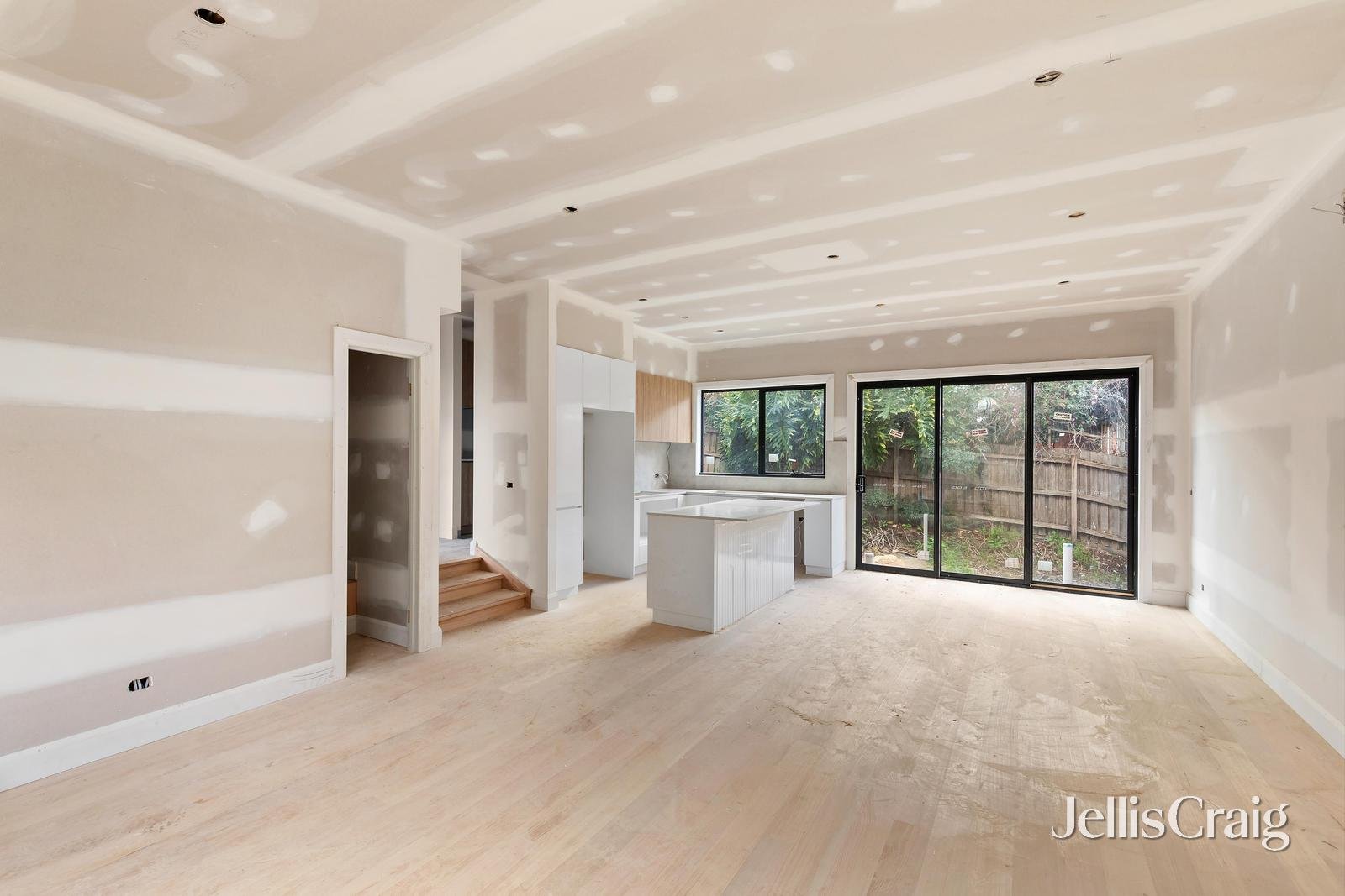 1,2,3/115 Bellevue Avenue, Rosanna image 4