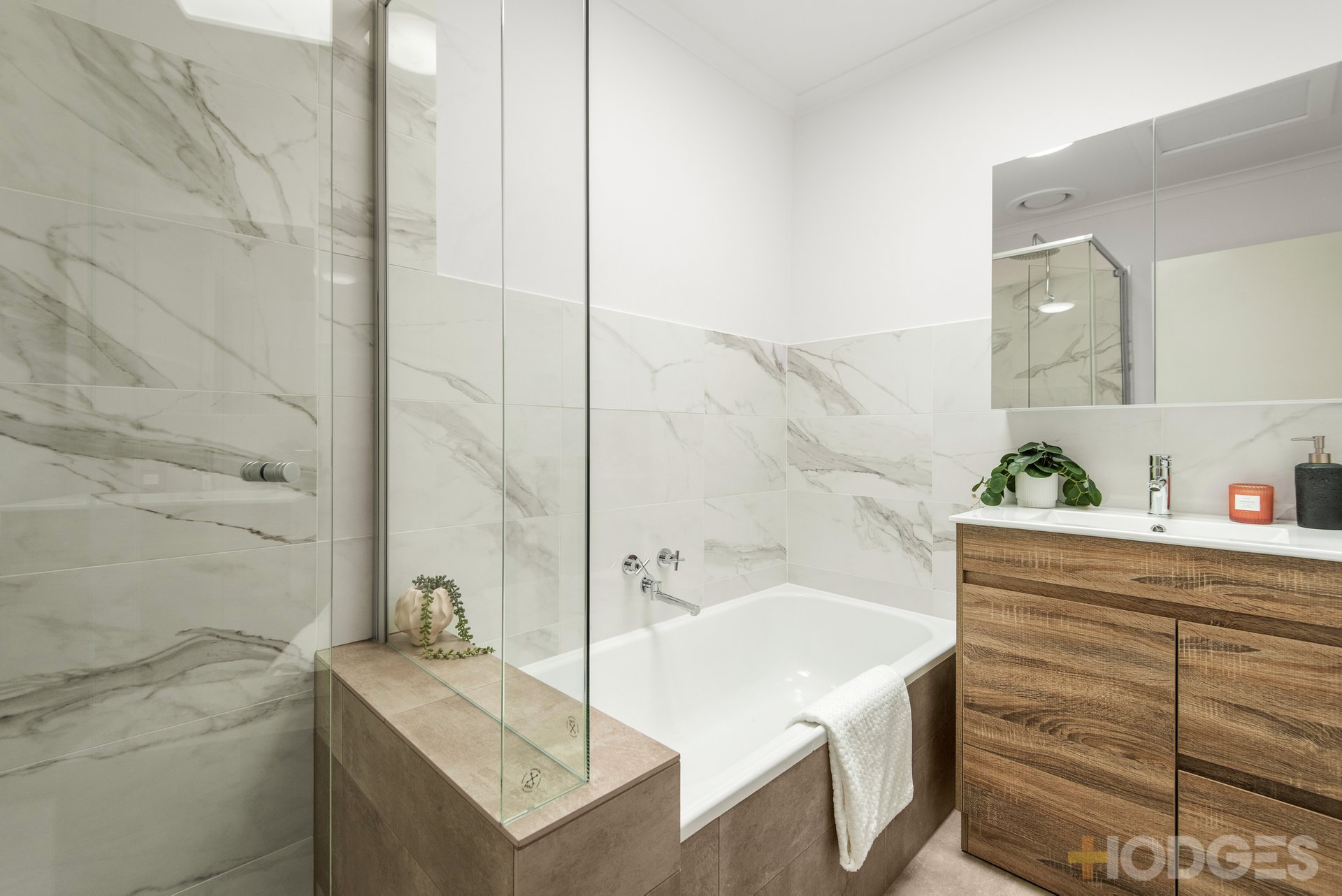 1 / 232 Jasper Road Mckinnon