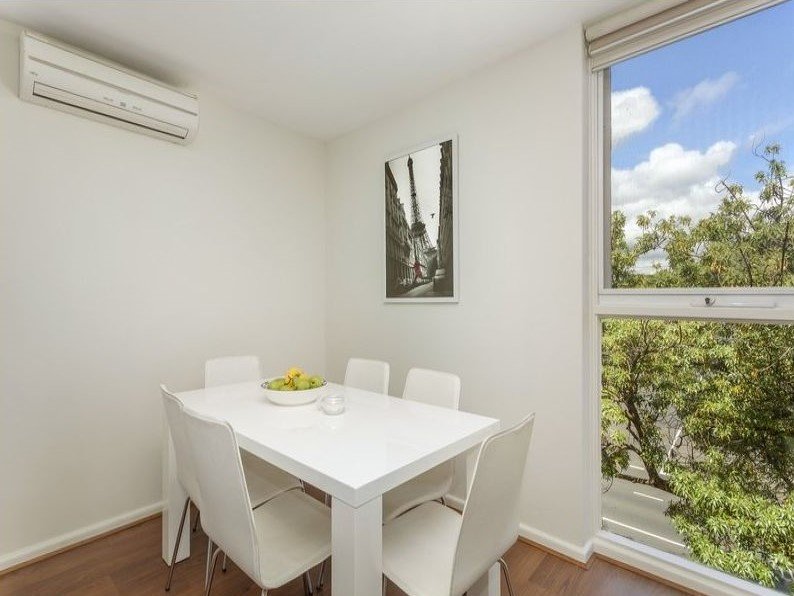 Property Gallery Thumbnail 4