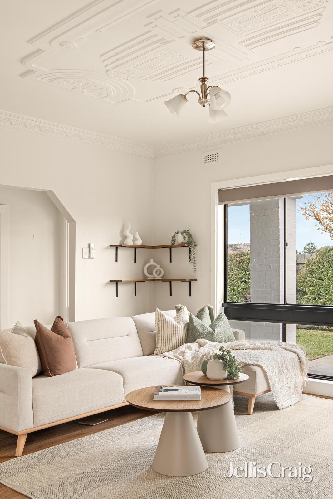 1/233 Warrigal Road, Cheltenham image 6
