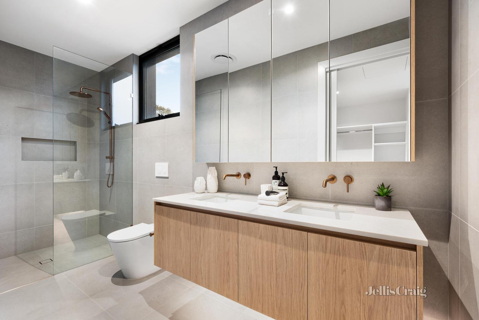 1,2&3/32 Relowe Crescent, Balwyn image 9