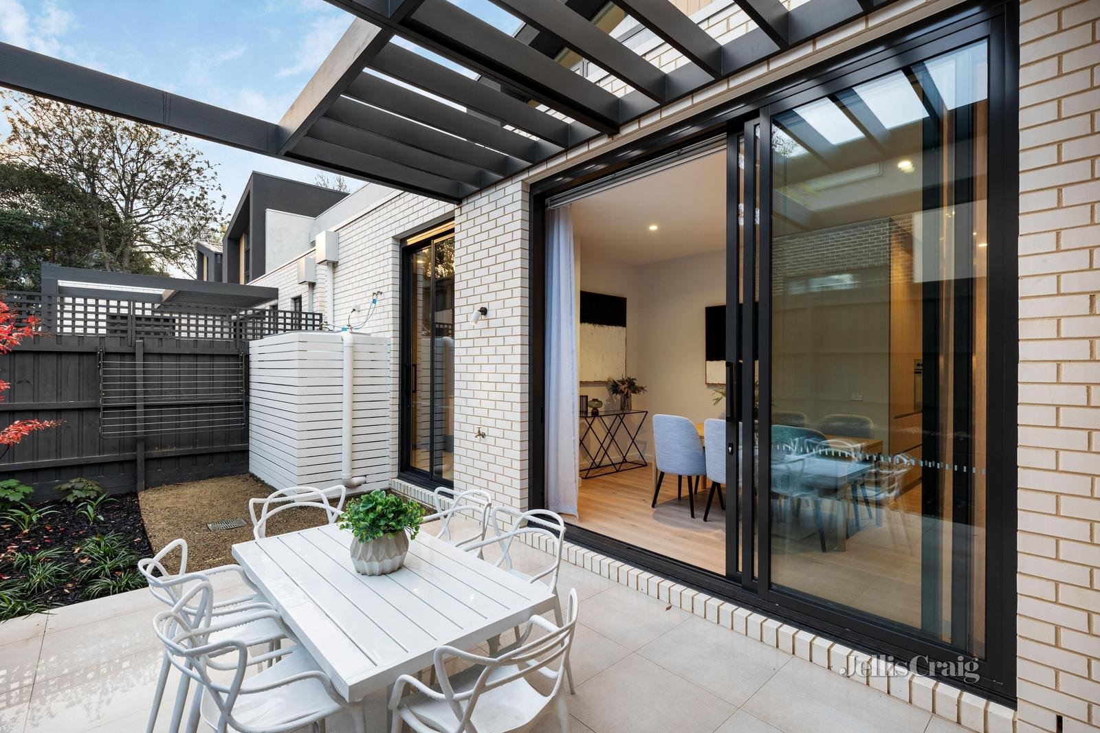 1,2&3/32 Relowe Crescent, Balwyn image 14