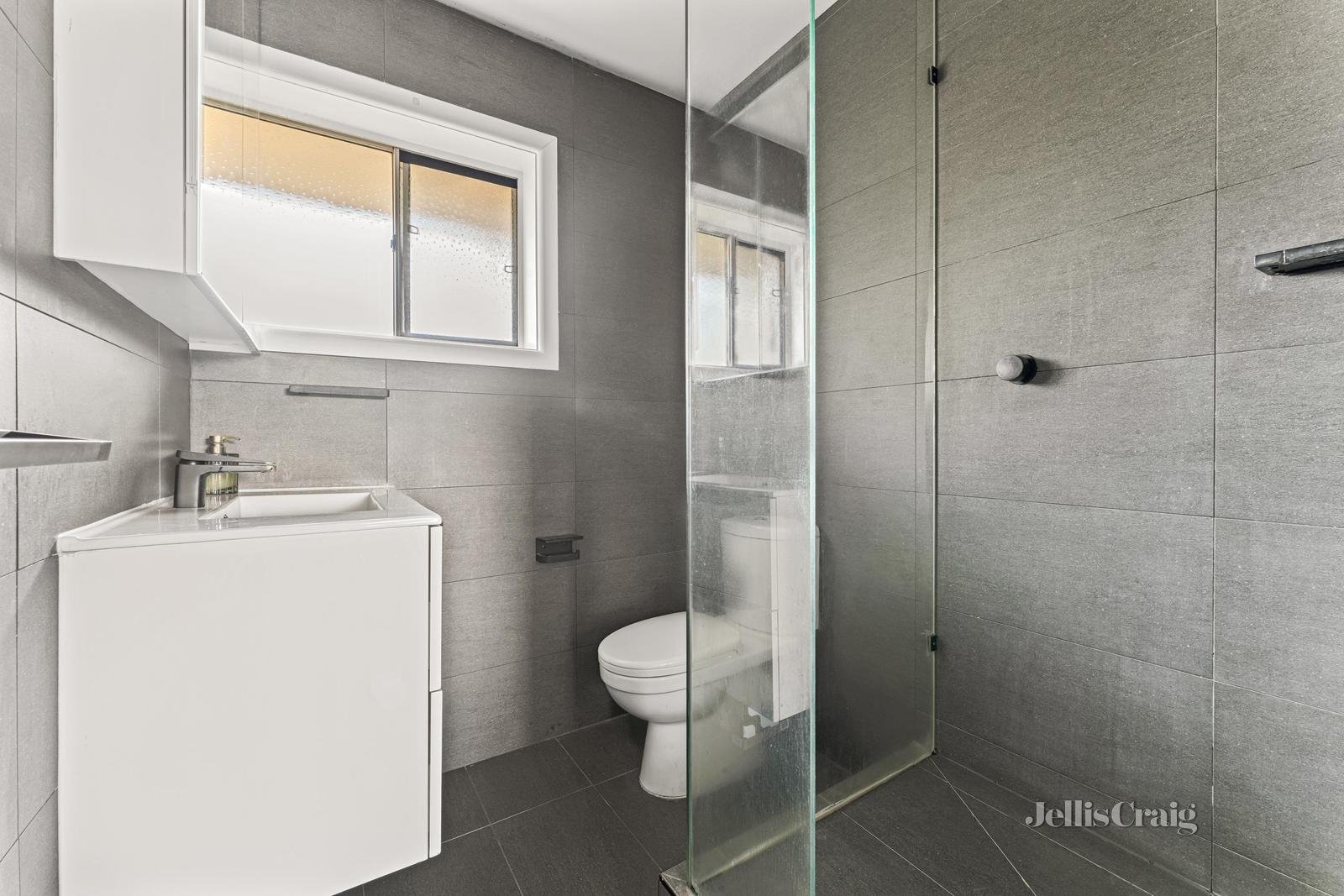 12/35 Collins Street, Mentone image 10
