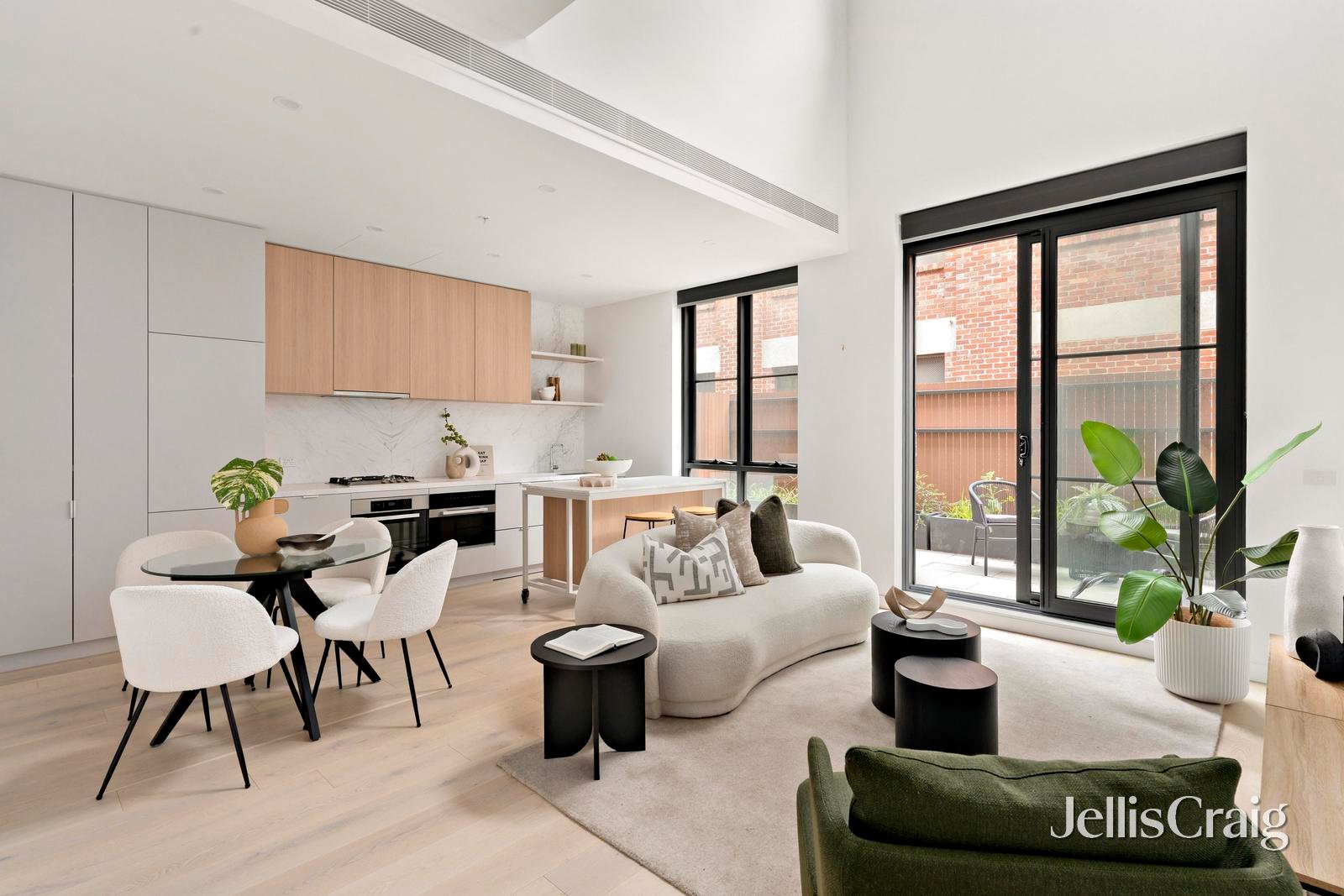 12/363 Macaulay Road, Kensington image 1