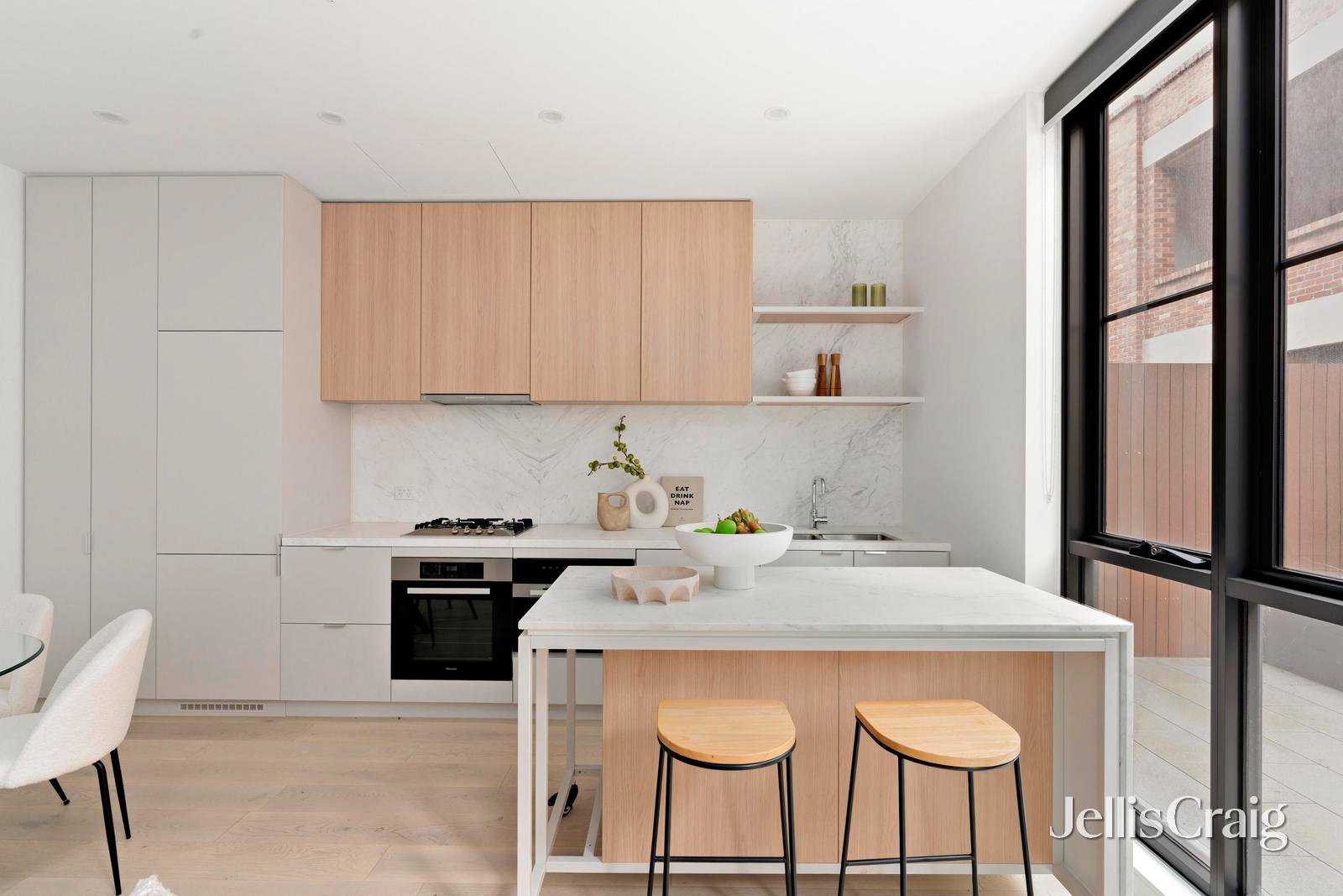 12/363 Macaulay Road, Kensington image 2