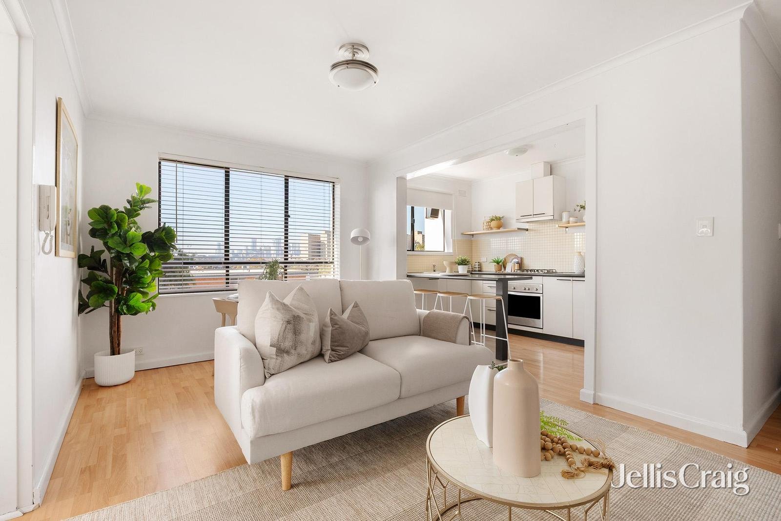 12/37 Bignell Street, Flemington image 1