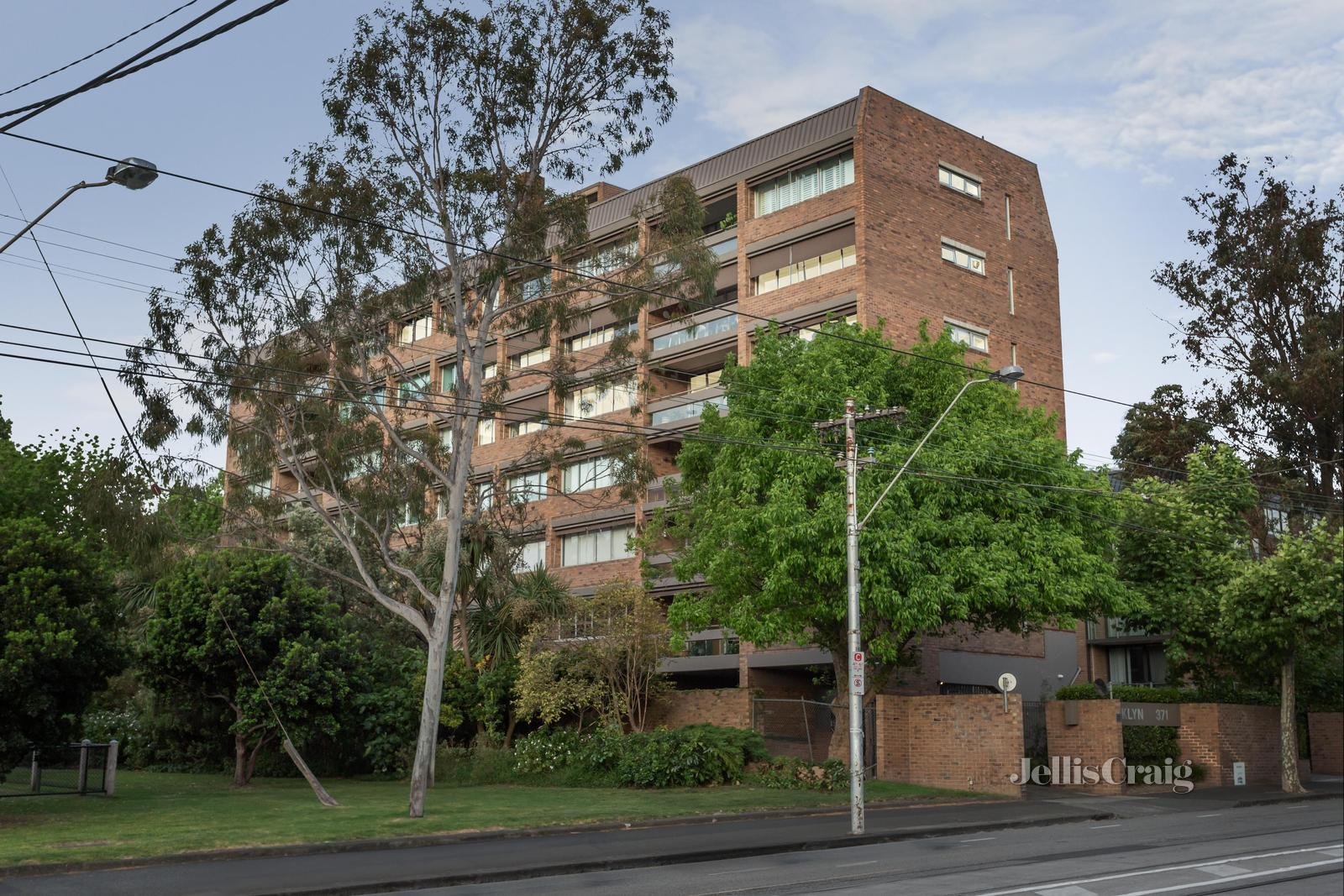 12/371 Toorak Road, South Yarra image 12