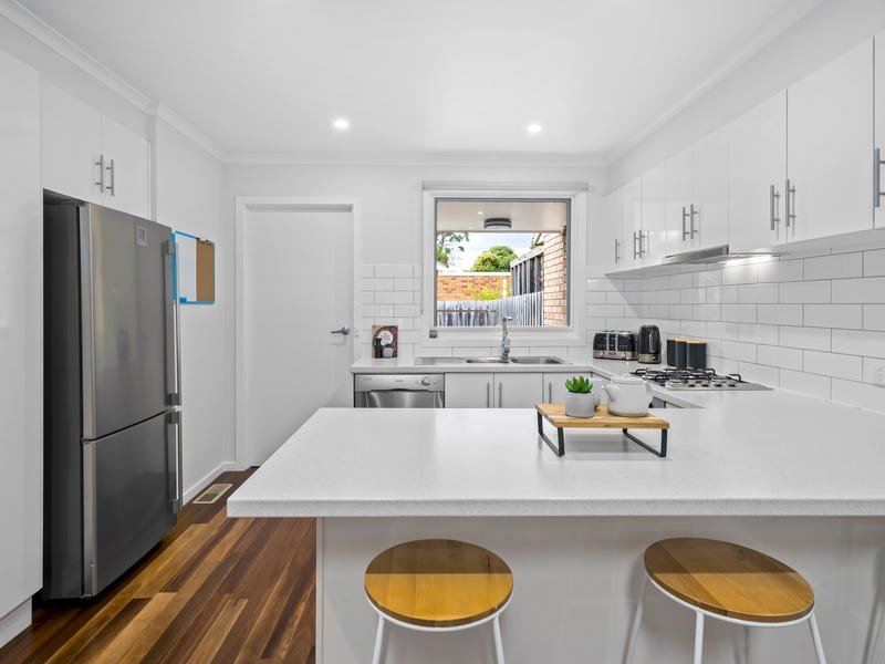 Property Gallery Thumbnail 3