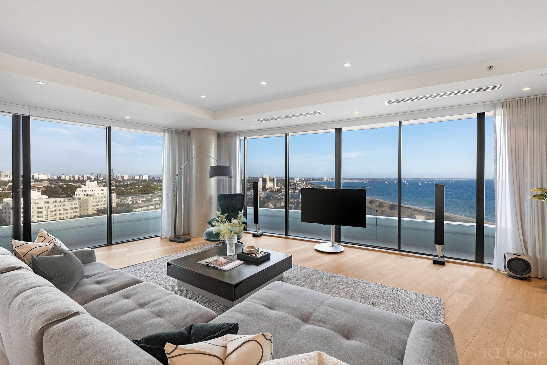 123/85 Rouse Street, Port Melbourne image 1