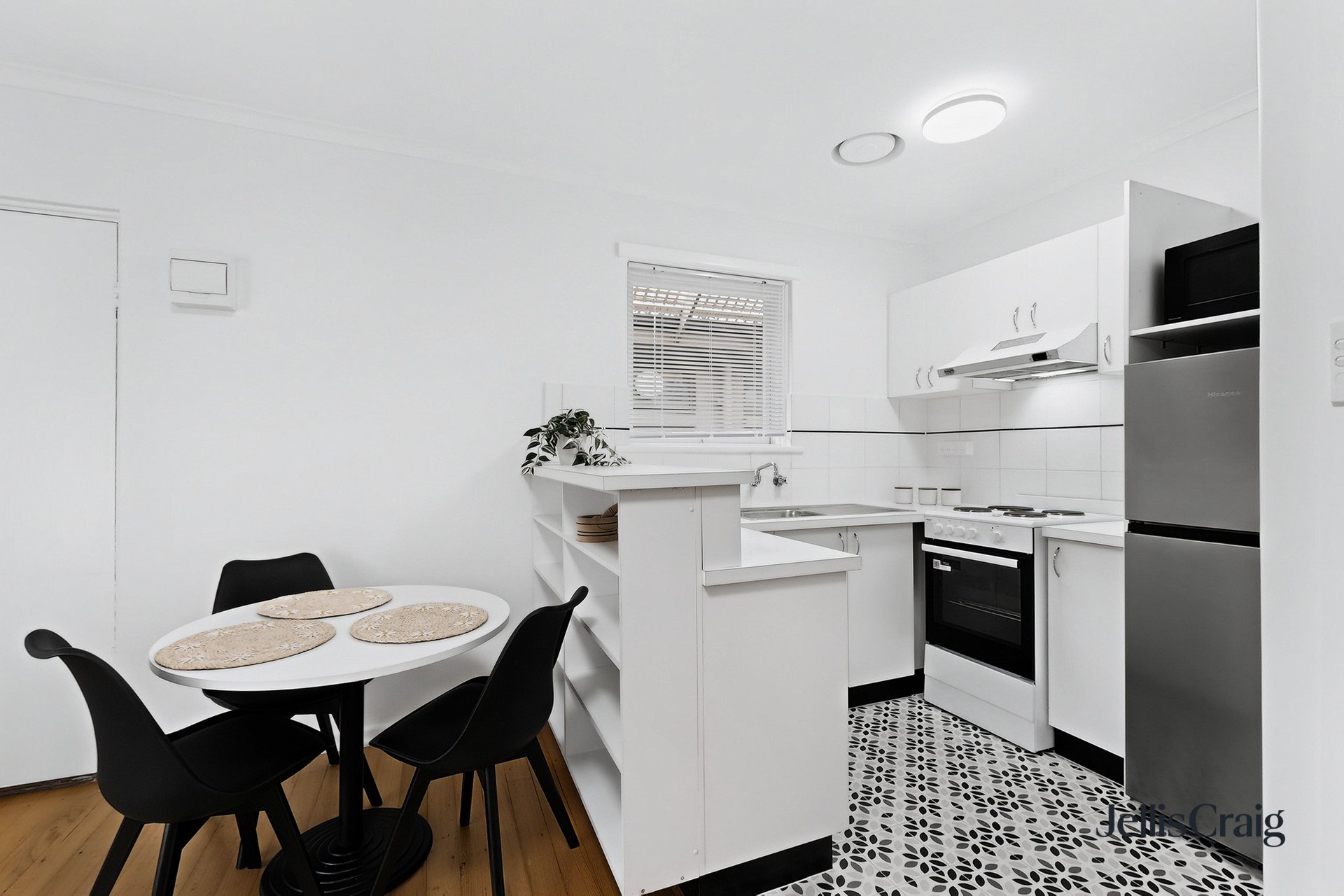 12/39 Byron St, Elwood image 3