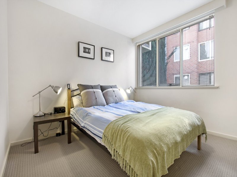 12/39 Hotham Street, St Kilda East image 2
