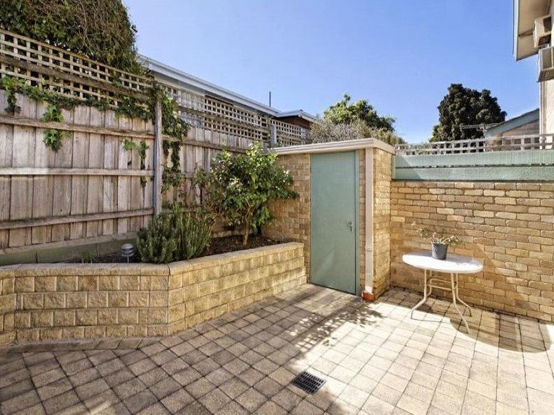 12/4-8 Kireep Road, Balwyn image 8