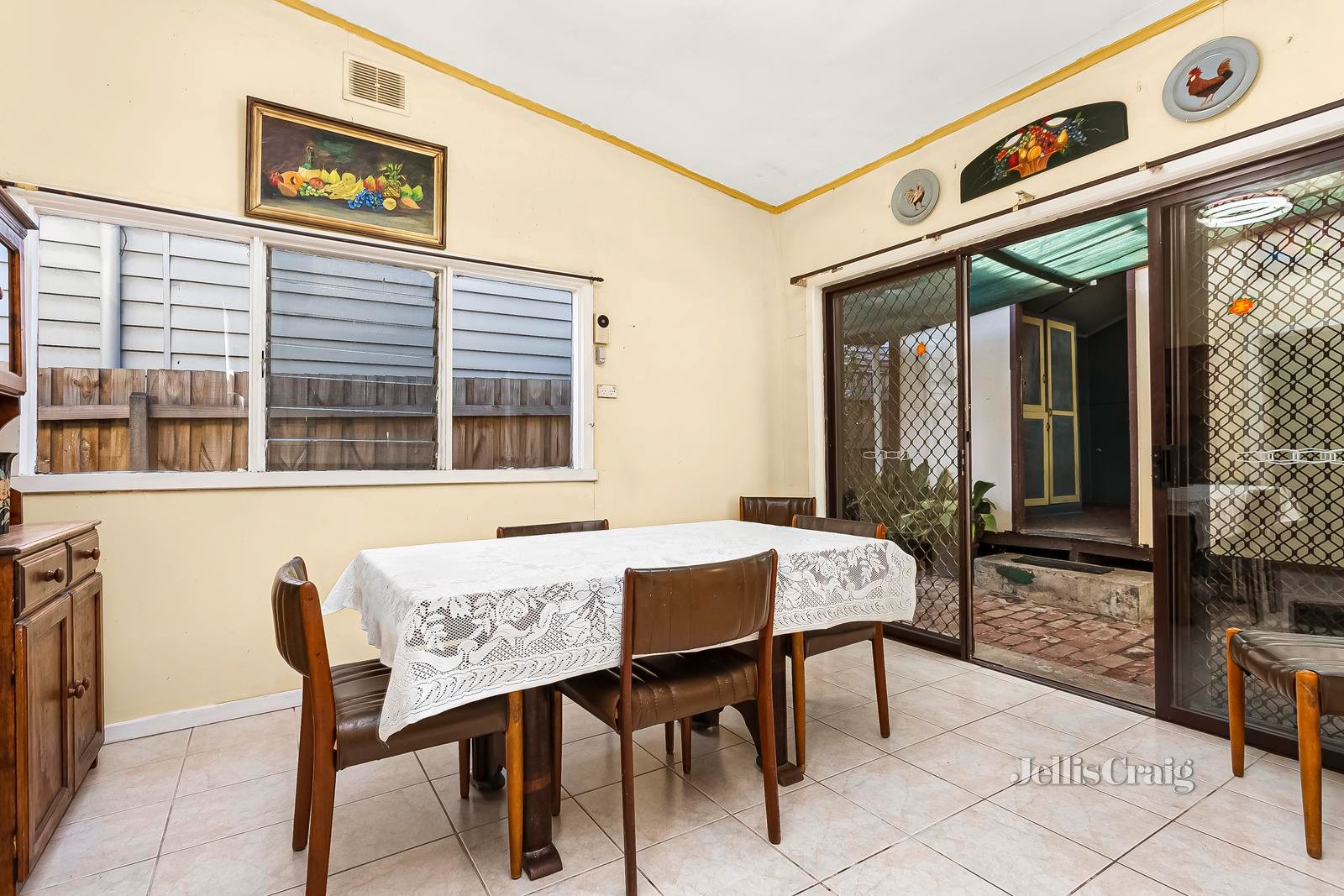124 Athol Street, Moonee Ponds image 5