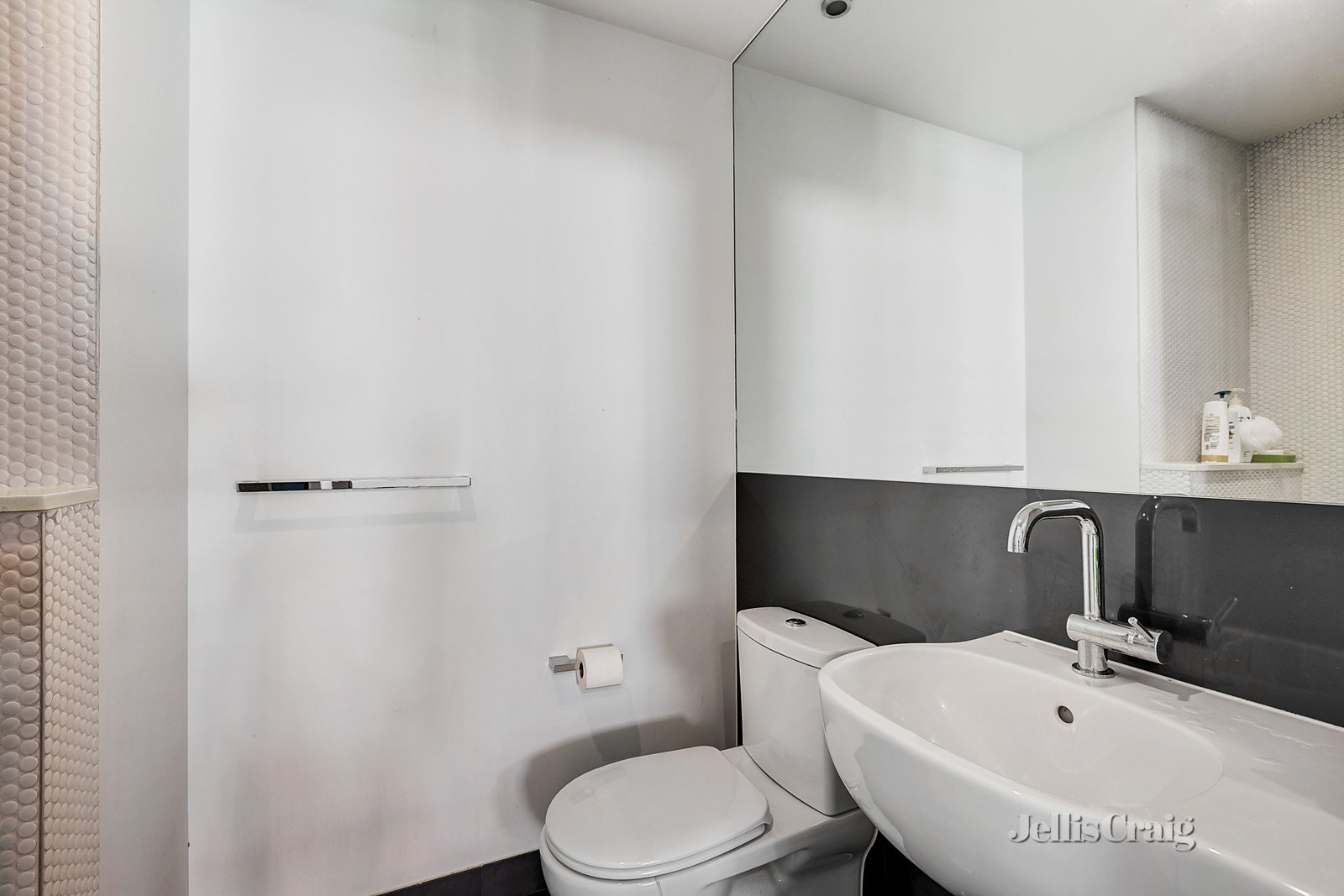 12/4 Bik Lane, Fitzroy North image 4
