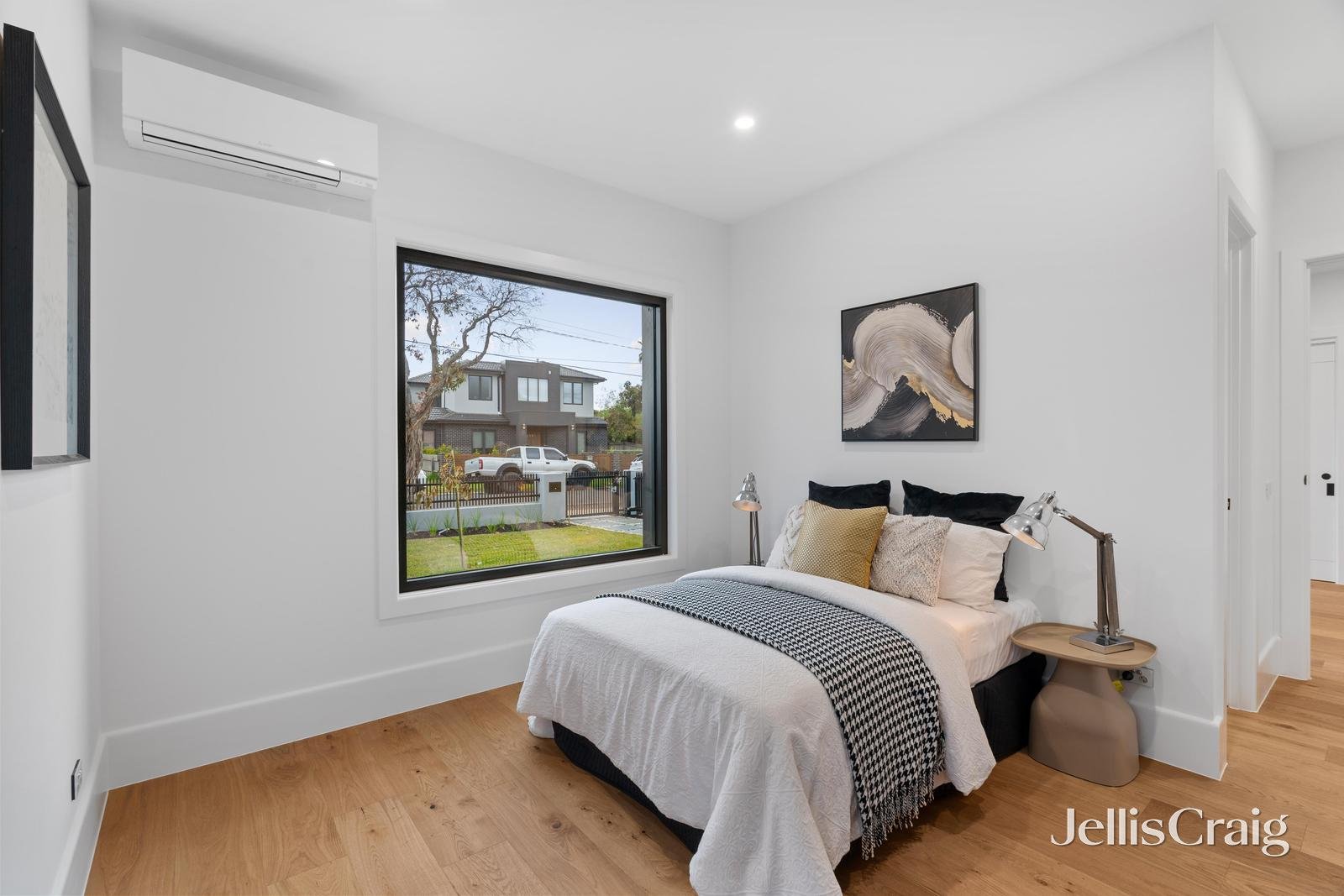1/24 Blue Hills Avenue, Mount Waverley image 11