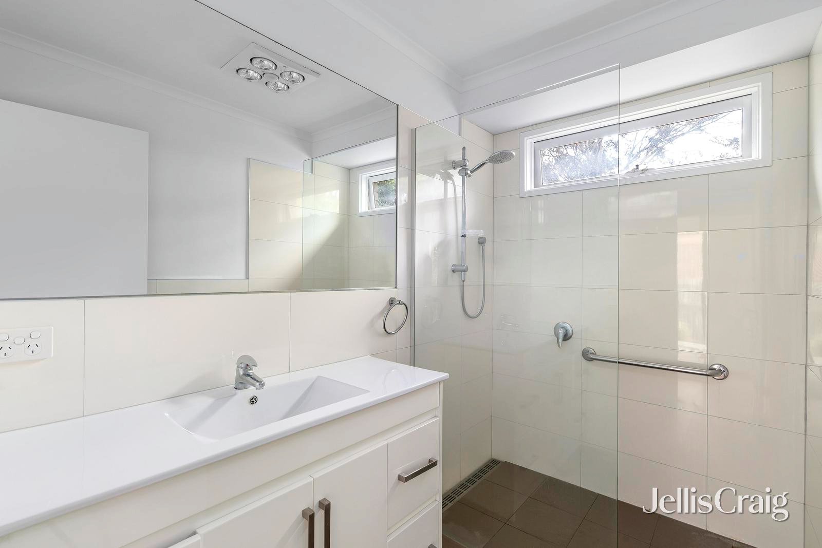 1/24 Coniston Street, Diamond Creek image 11