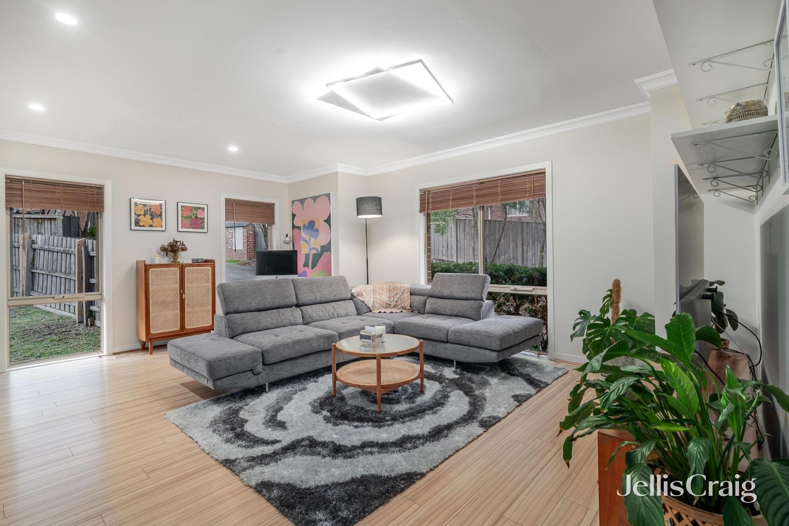 1/24 Dudley Street, Mitcham image 2