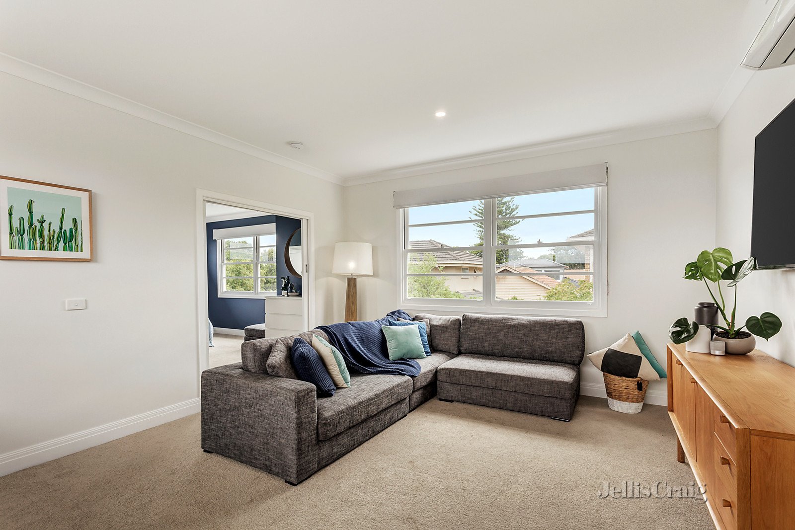 1/24 Edwards Street, Burwood image 5