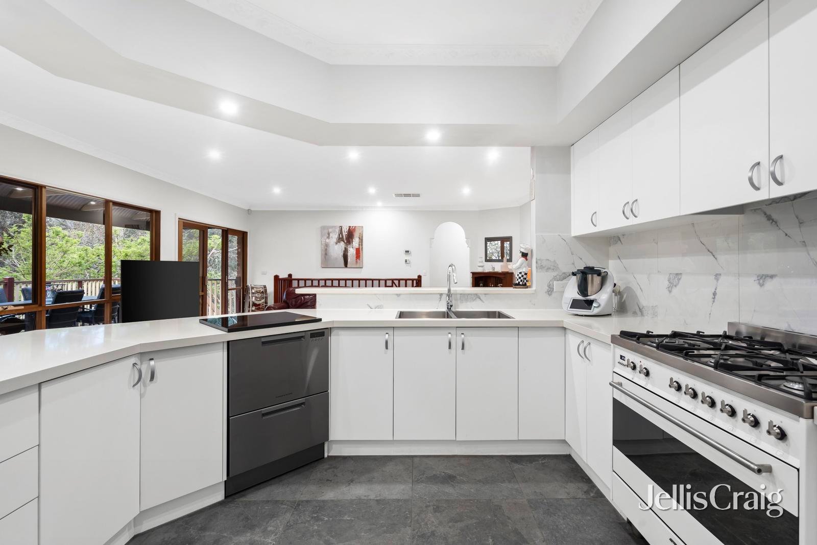 124 Glenvale Road, Ringwood&nbsp;North image 2