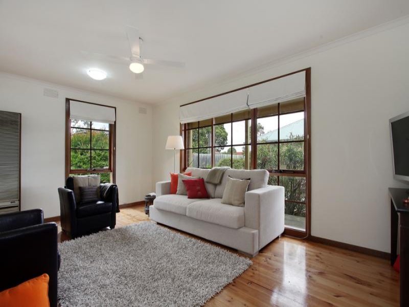 1/24 Great Ryrie Street, Ringwood image 3