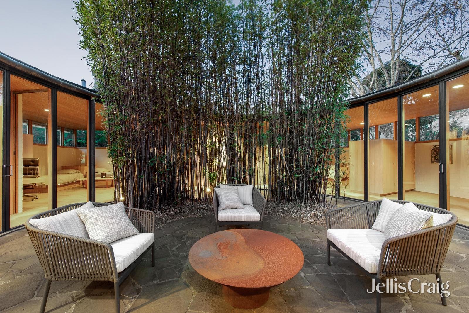 1/24 Hill Street, Toorak image 11