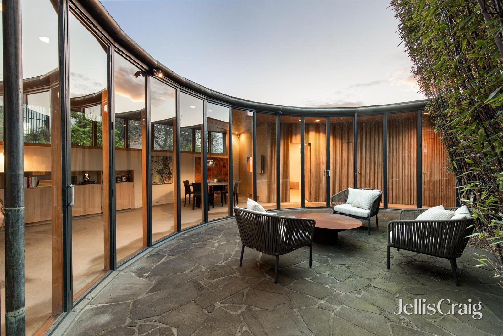 1/24 Hill Street, Toorak image 12