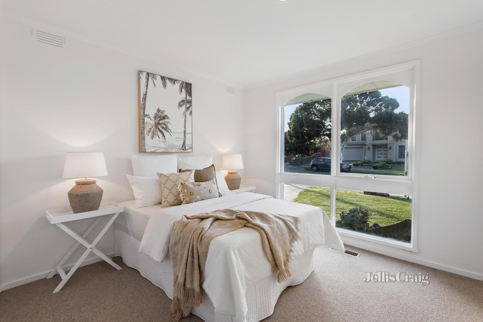 124 King Arthur Drive, Glen Waverley image 9