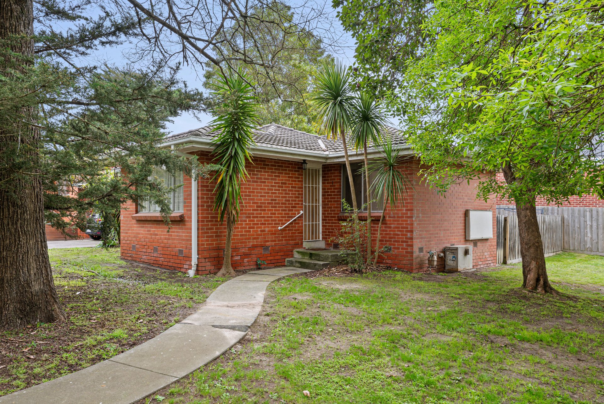 1/24 Lusher Road, Croydon image 1