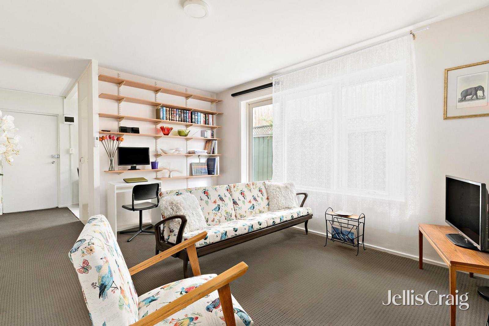 1/24 Ormond Road, Ascot Vale image 1