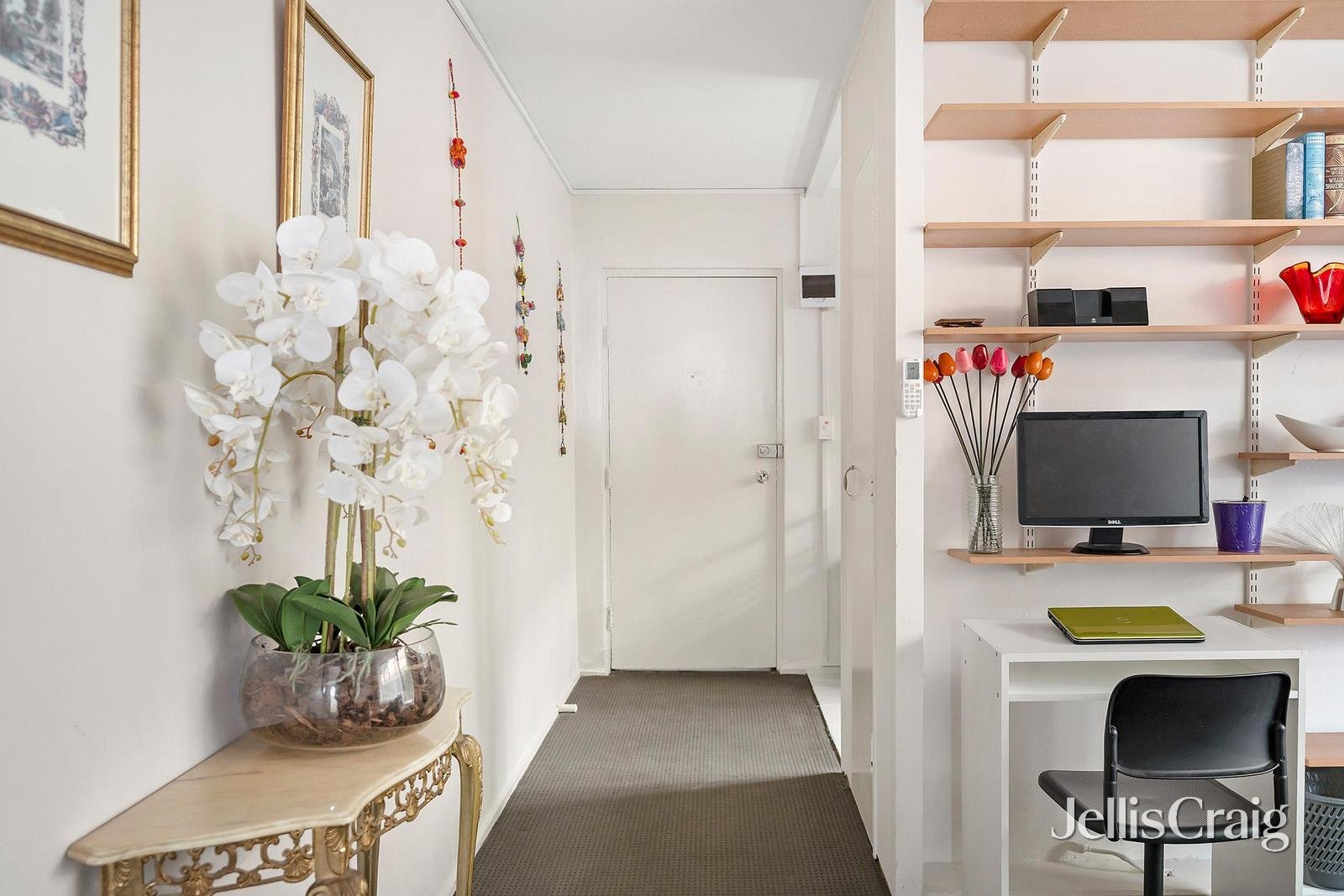 1/24 Ormond Road, Ascot Vale image 3