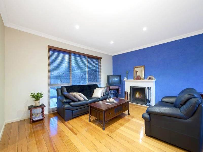 1/24 Quentin Street, Forest Hill image 2
