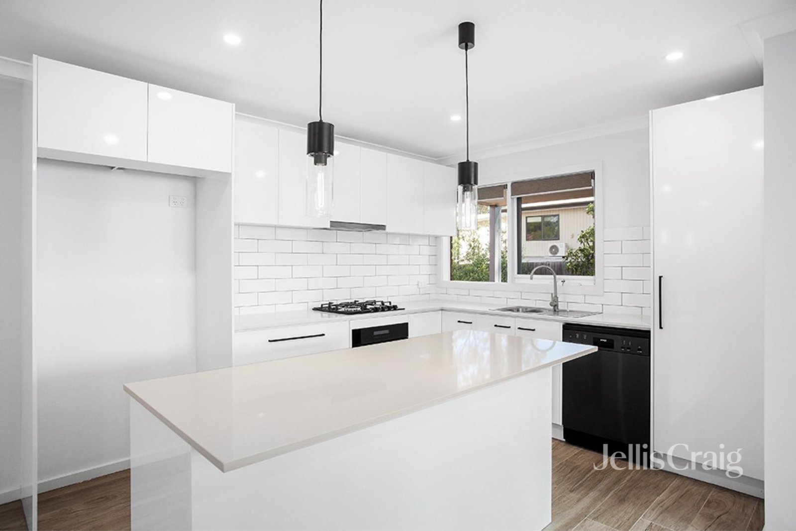 1/24 Rattray Rd, Montmorency image 4