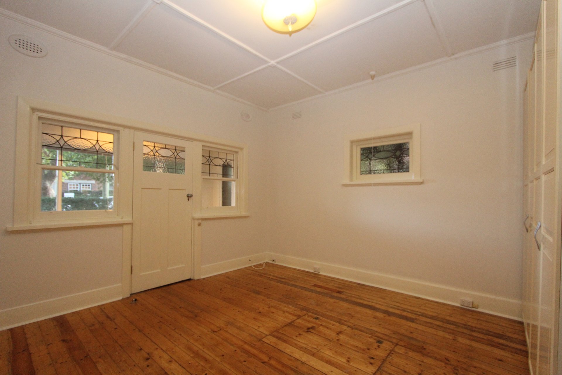 Property Gallery Thumbnail 4