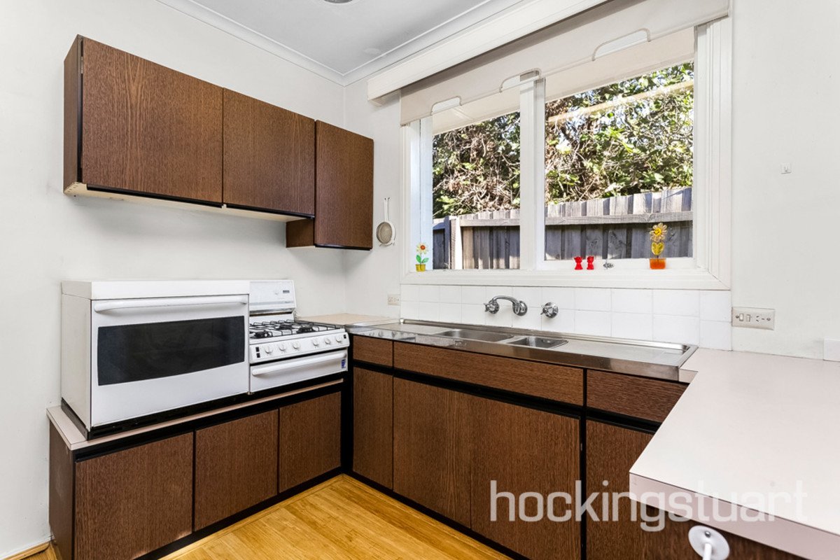 1/24 St Johns Avenue, Mont Albert image 6