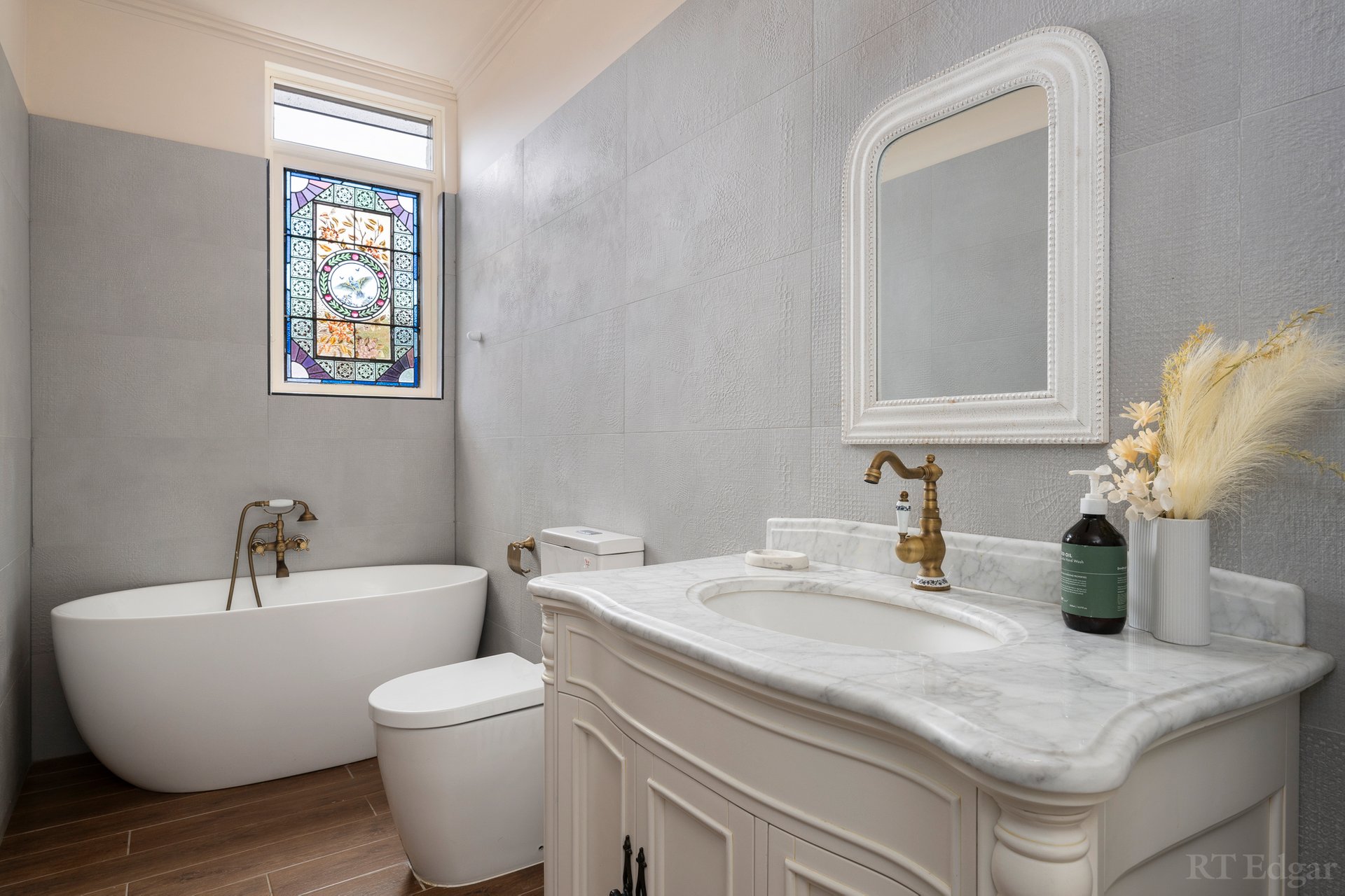 Property Gallery Thumbnail 13