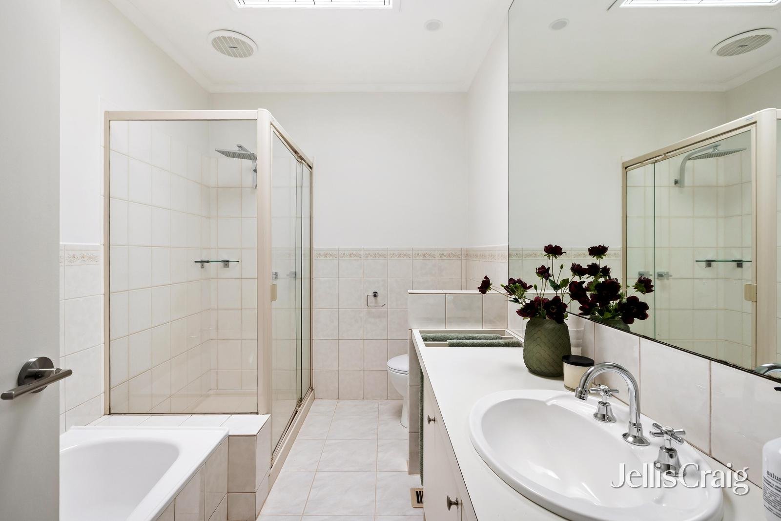 1/24 Stodart Street, Camberwell image 9