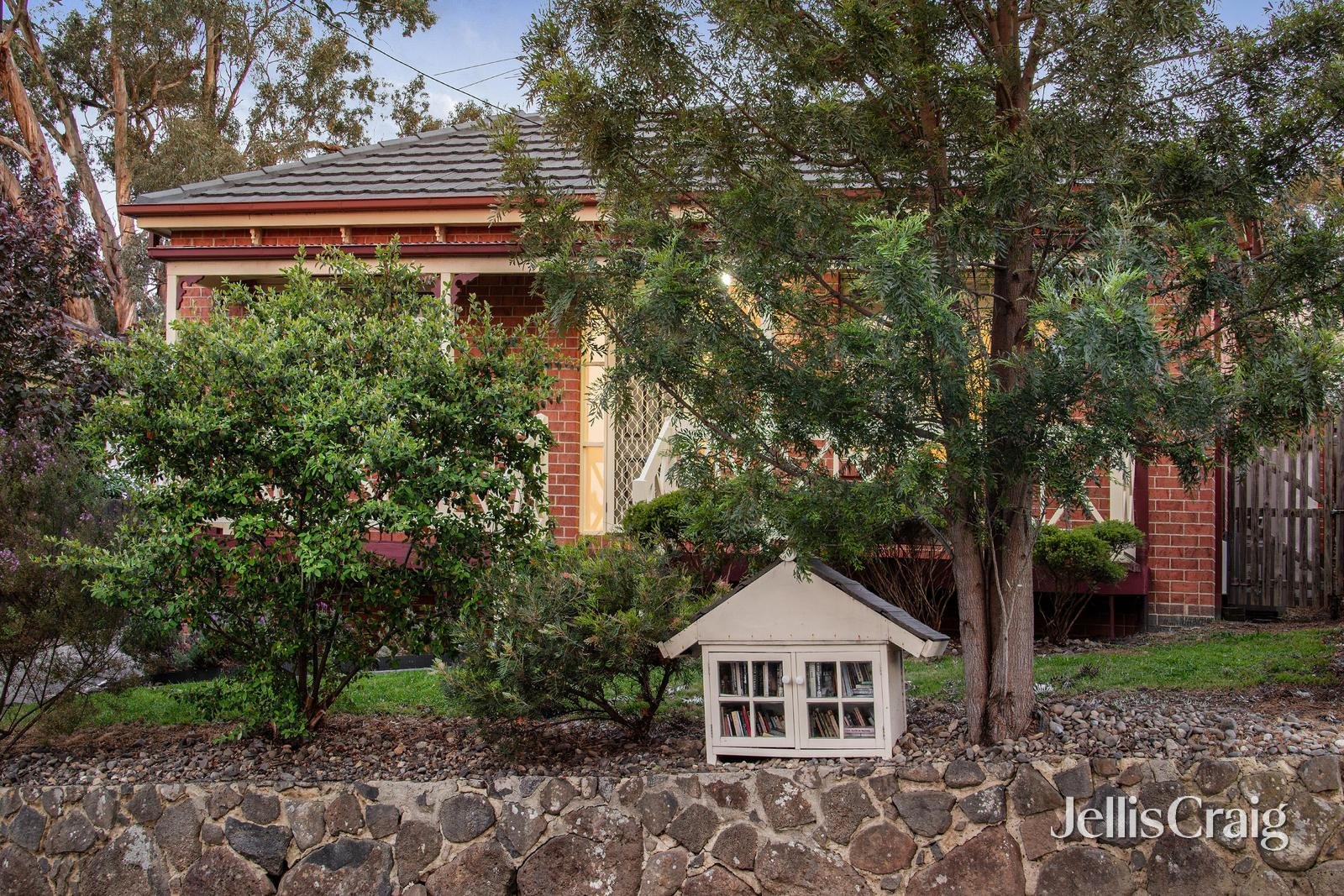 1/24 Wilson Avenue, Montmorency image 1