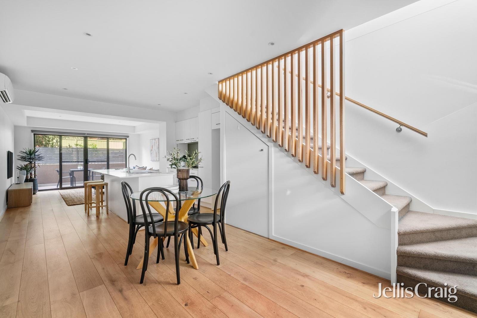 12/40 Rosanna Road, Heidelberg image 2