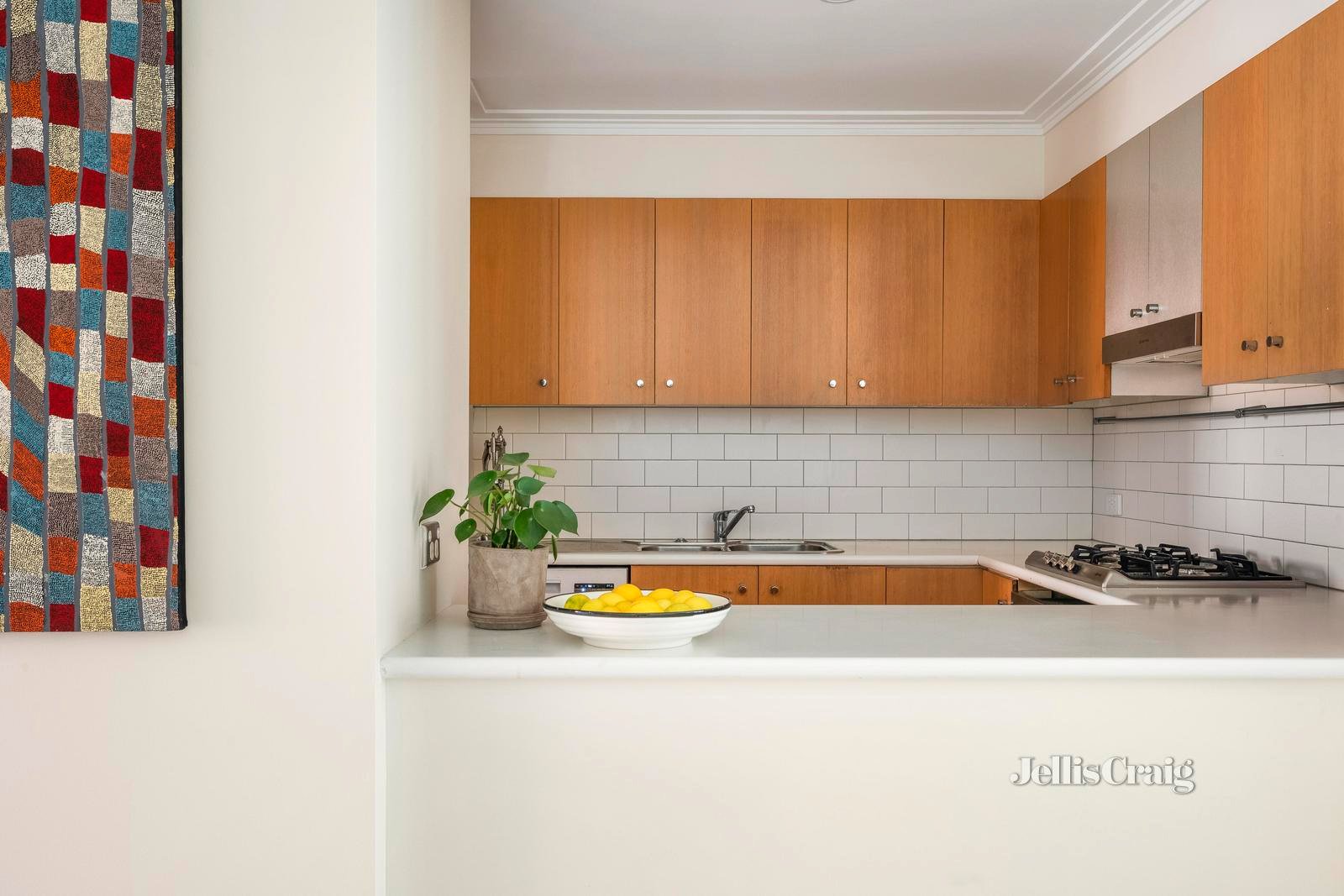 12/400 Victoria Parade, East Melbourne image 2
