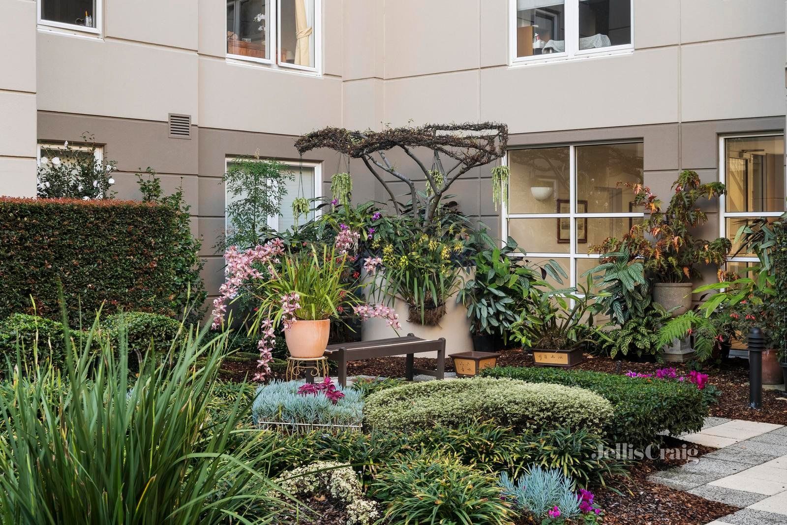 12/400 Victoria Parade, East Melbourne image 9
