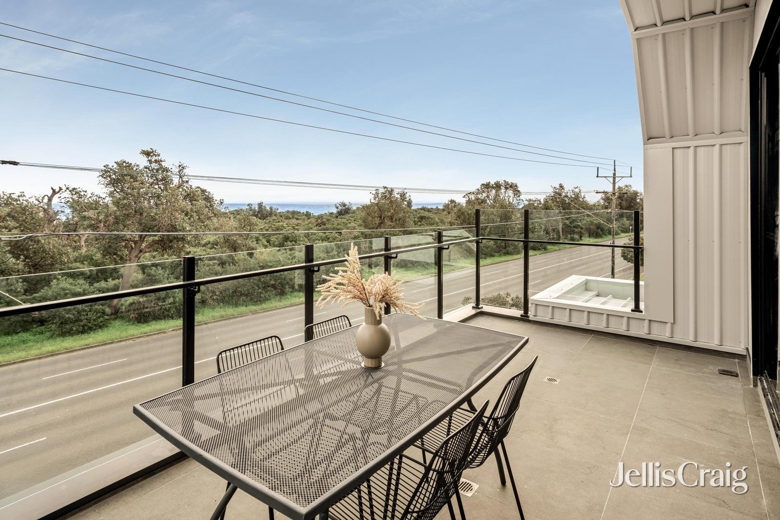 1/241 Nepean Highway, Seaford image 12