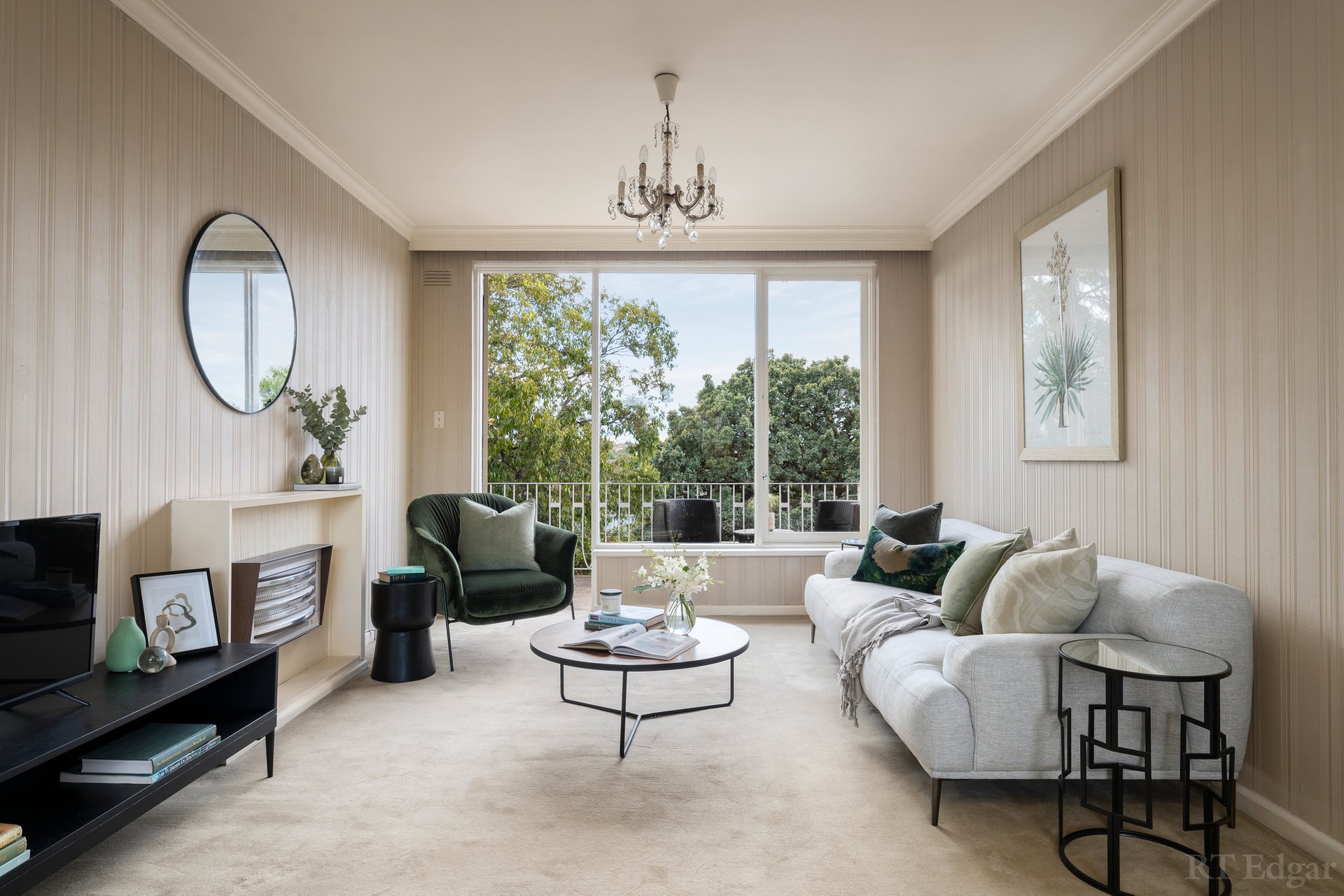 Property Gallery Thumbnail 2