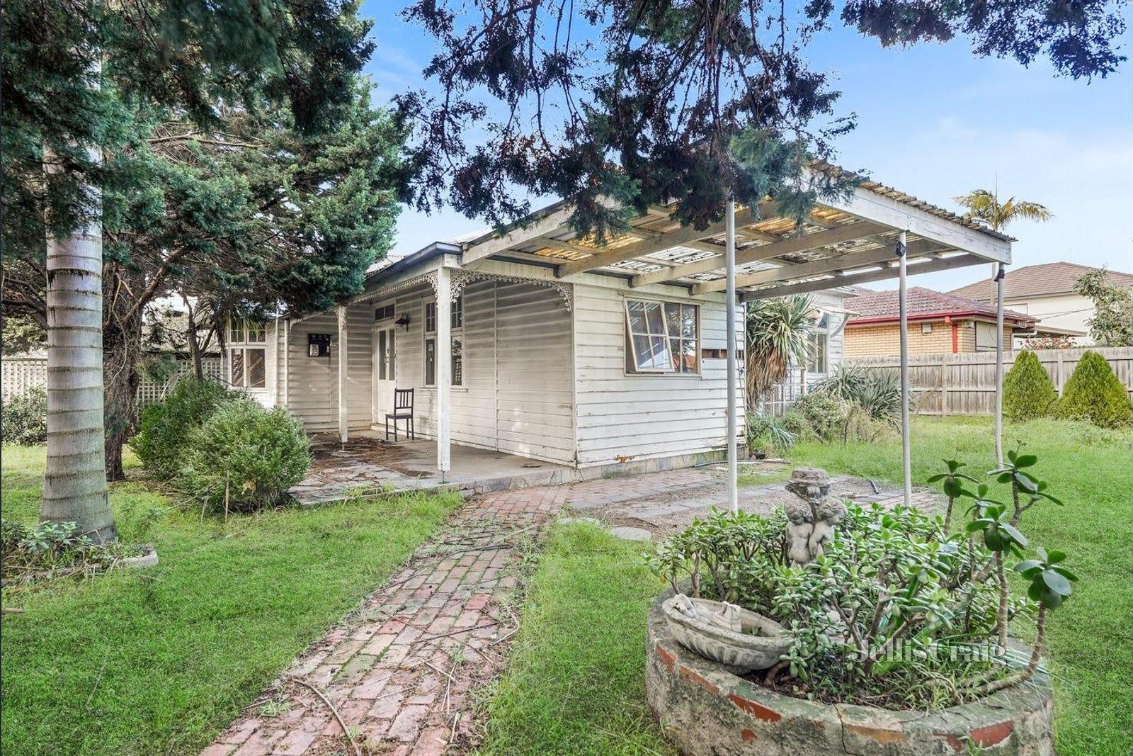 1242A Centre Road, Clayton South image 7