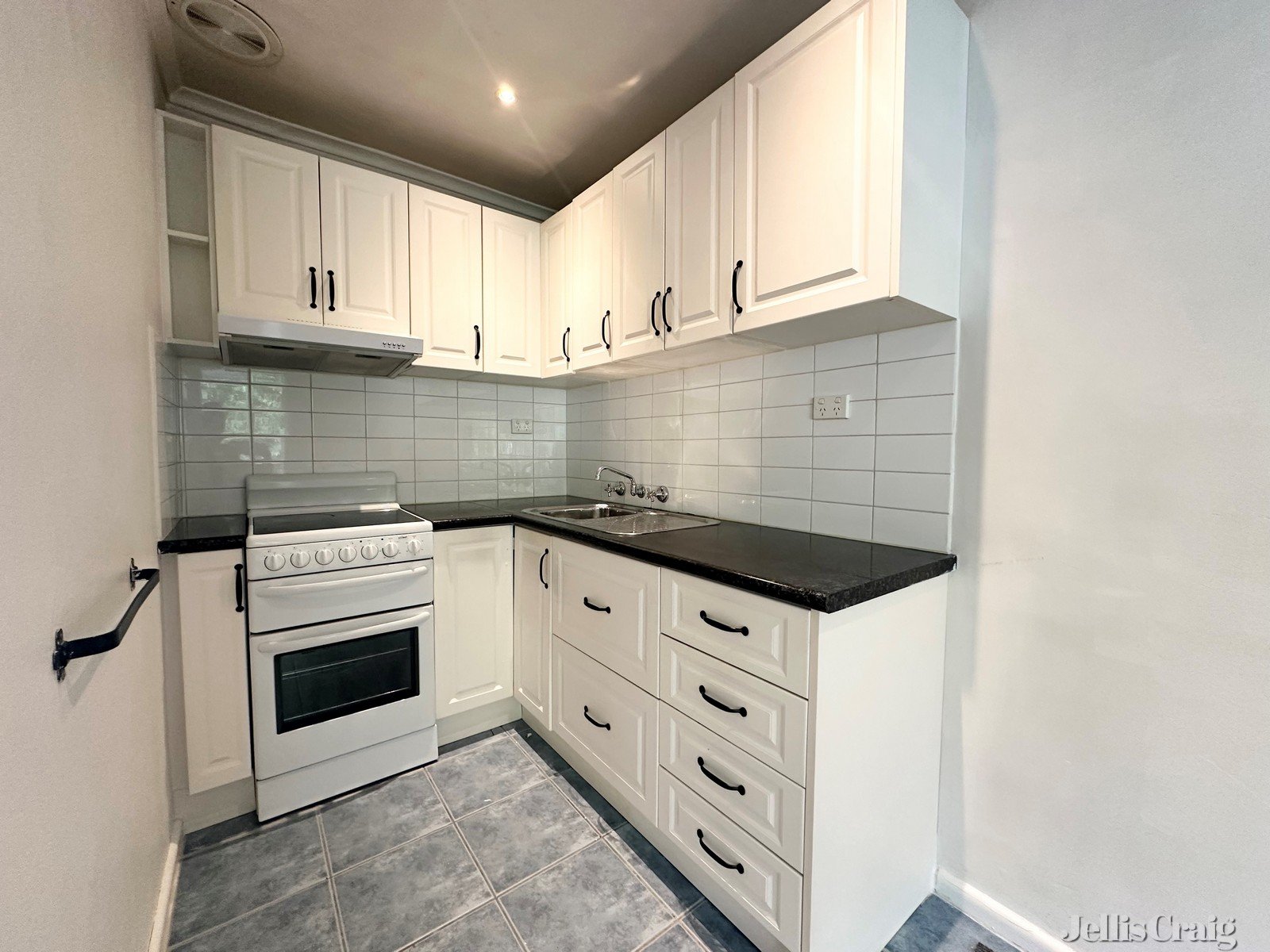 12/43 Gillies Street, Fairfield image 1